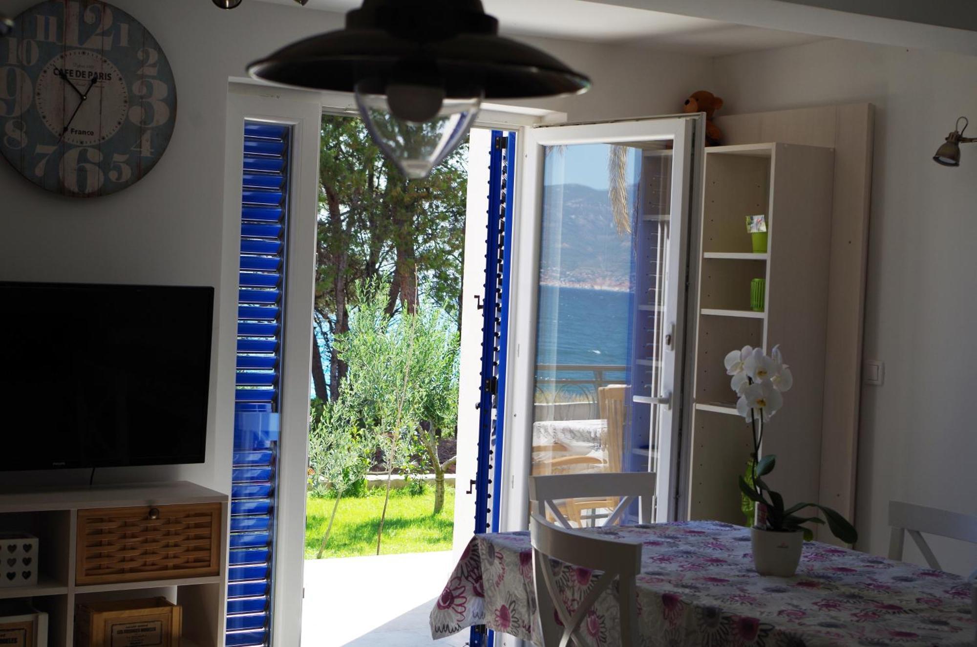 Apartments By The Sea Slatine, Ciovo - 14158 Quarto foto